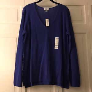NWT Old navy blue sweater. Size XL